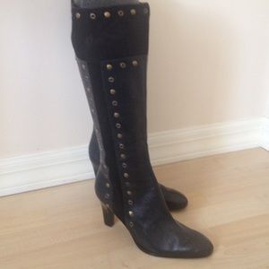 Nine West Vintage Tall Textured Black High Heel Boots Grommet Detail sz 7.5 New